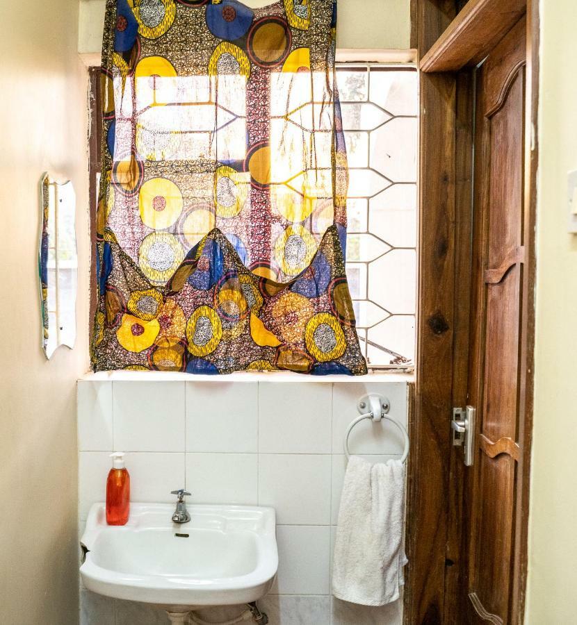 Wakawaka Hostel Аруша Екстериор снимка